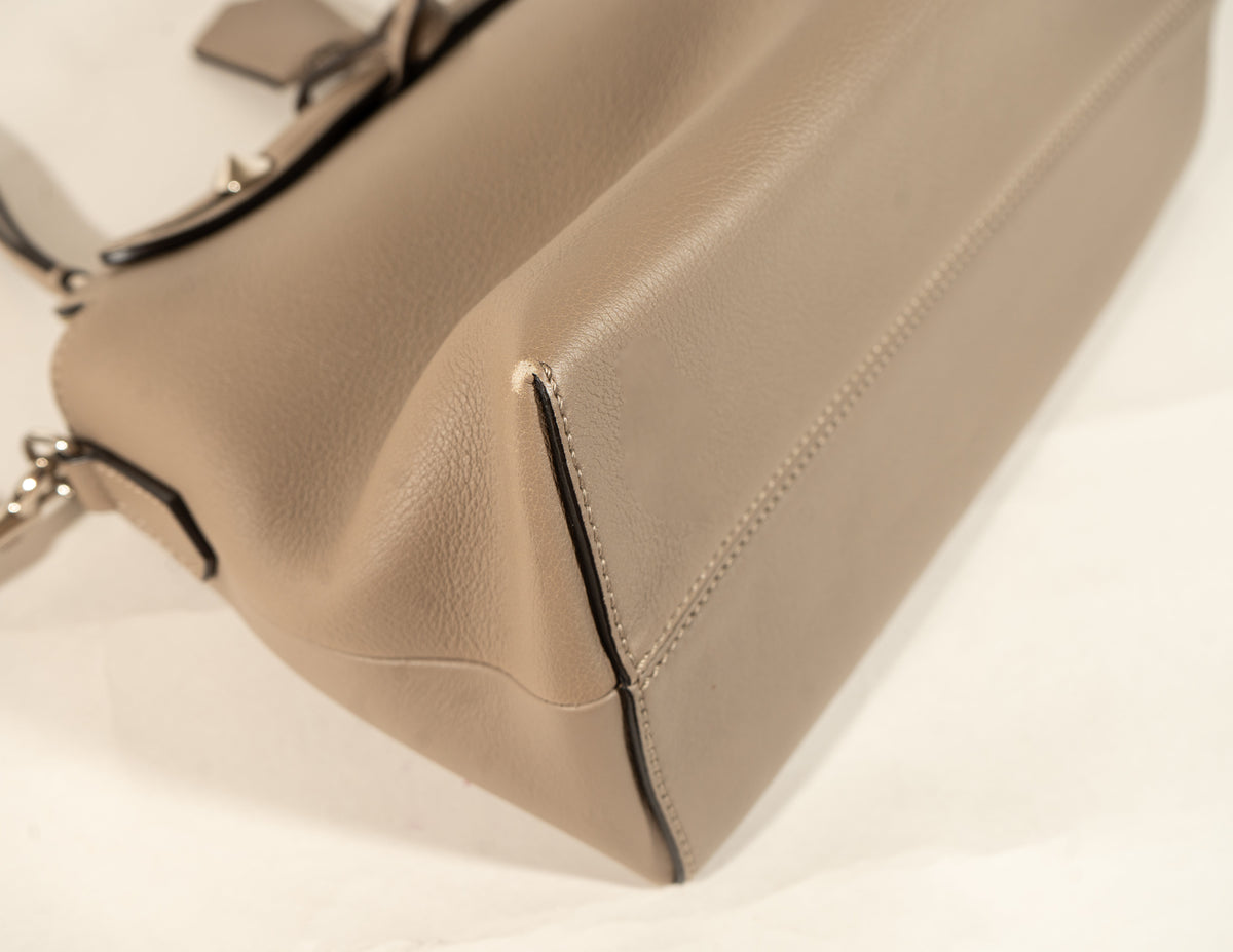 Fendi Vitello Dolce Medium By The Way Boston Bag Tortora
