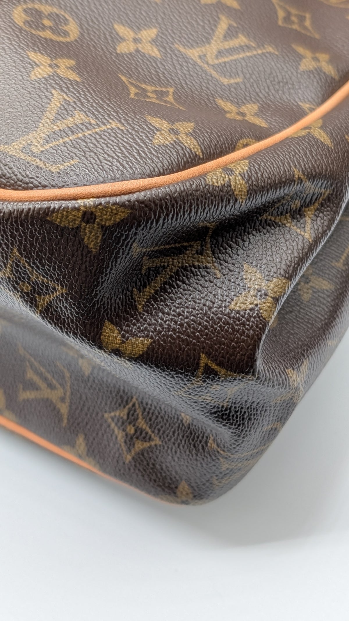 Louis Vuitton Monogram Batignolles Horizontal